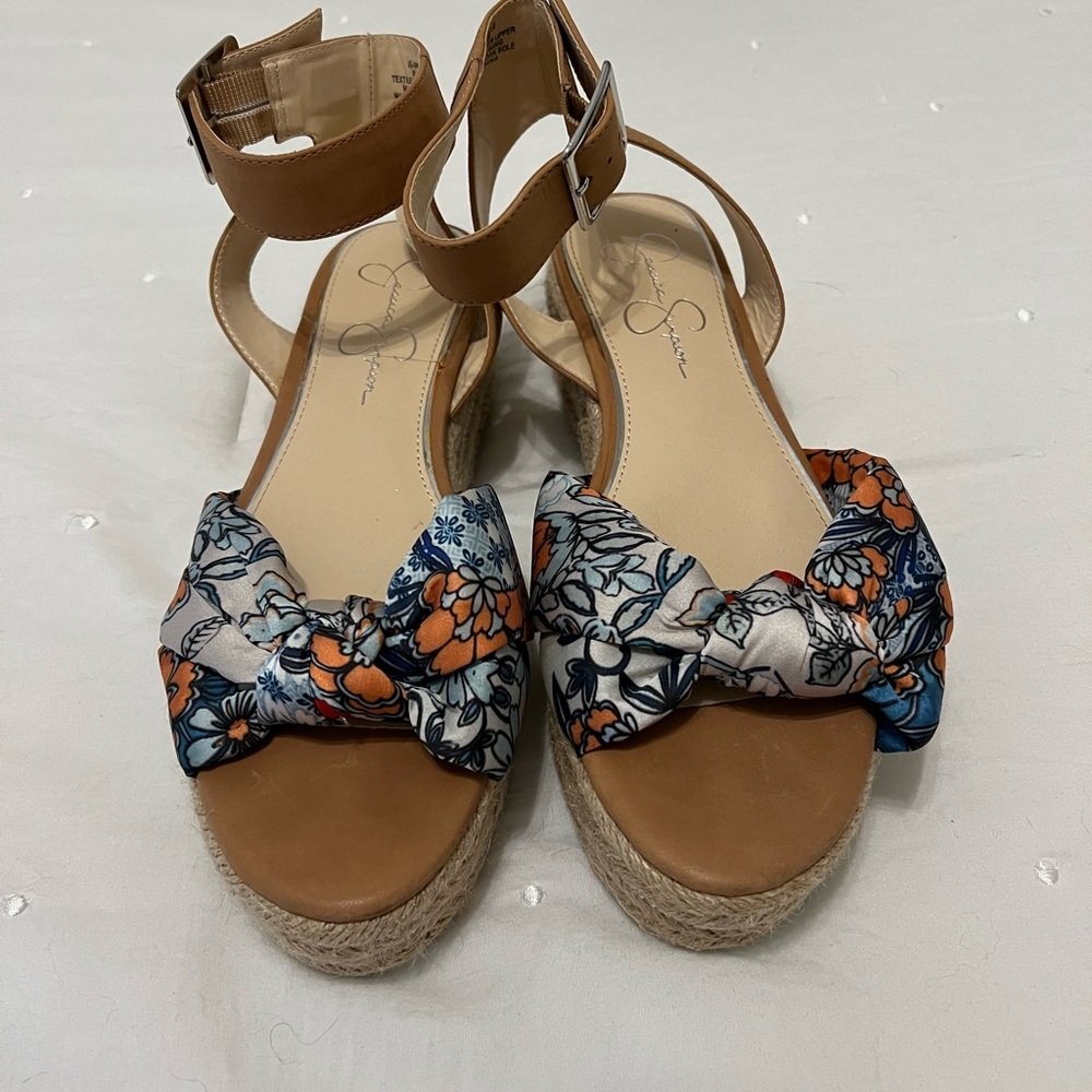 Women's Tan Sandals with Floral Bow